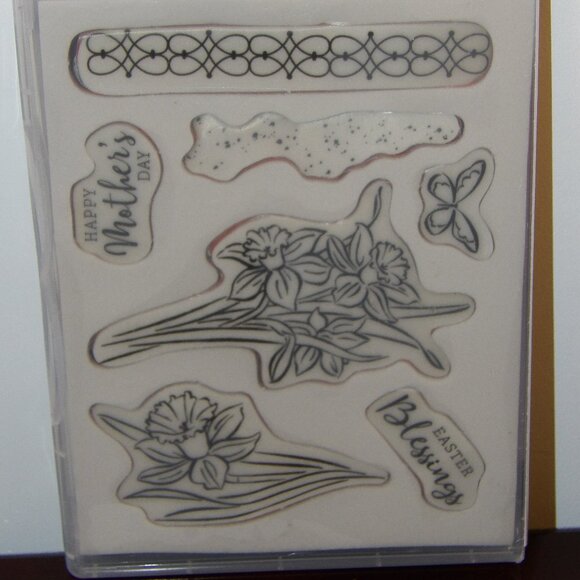 Stampin' Up! retired Daffodil Daydream stamp set with Daffodil dies - Picture 3 of 7
